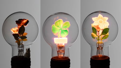 VINTAGE AEROLUX FIGURAL FILAMENT GAS DISCHARGE / NEON GLOW LIGHT BULBS AND LAMPS, LOT OF THREE
