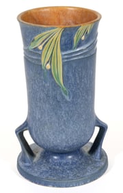 AMERICAN ROSEVILLE VELMOSS II ART POTTERY VASE