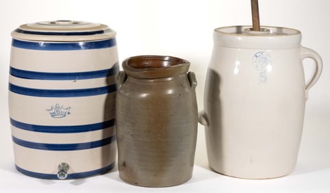 AMERICAN STONEWARE ARTICLES, LOT OF THREE