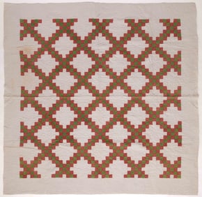 MID-ATLANTIC "DOUBLE IRISH CHAIN" PIECED QUILT