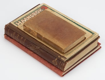 ANTIQUARIAN TEXTILES / WEAVING VOLUMES, LOT OF FIVE