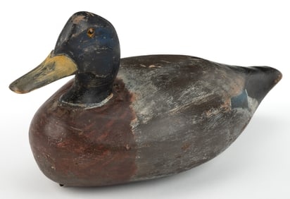 ANTIQUE FOLK ART CARVED AND PAINTED DUCK DECOY