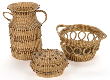 CHARLESTON, SOUTH CAROLINA AREA GULLAH SWEETGRASS BASKETS, LOT OF THREE