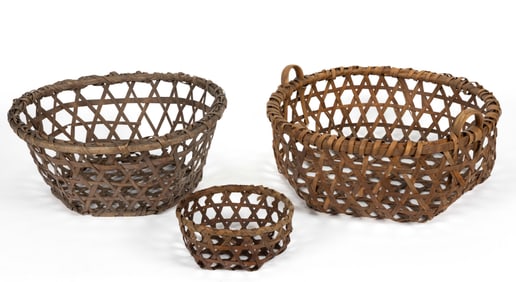 ASSORTED NEW ENGLAND CHEESE BASKETS, LOT OF THREE