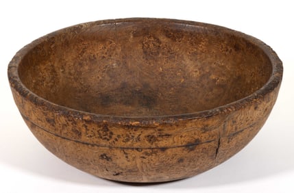 AMERICAN TURNED TREEN BURL BOWL