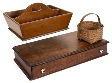 ASSORTED AMERICAN WOODEN DOMESTIC ACCESSORIES, LOT OF THREE