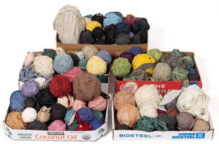 AMERICAN RAG RUG / CARPET BALLS, UNCOUNTED LOT