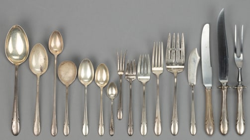 TOWLE "SYMPHONY" STERLING SILVER 54-PIECE FLATWARE SERVICE