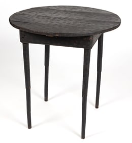 NORTH CAROLINA PAINT-DECORATED YELLOW PINE STAND TABLE