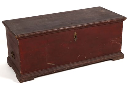 PENNSYLVANIA PAINTED PINE BLANKET CHEST