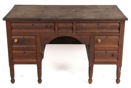 AMERICAN COUNTRY WALNUT DESK