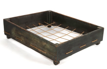 AMERICAN PAINTED PINE TRUNDLE BED