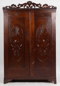 AMERICAN VICTORIAN MAHOGANY WARDROBE