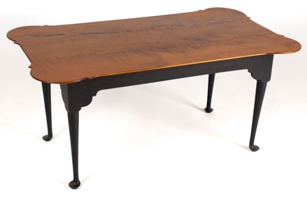 D. R. DIMES QUEEN ANNE-STYLE COFFEE TABLE