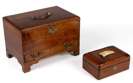 BRITISH WALNUT CHILD'S BLANKET CHEST