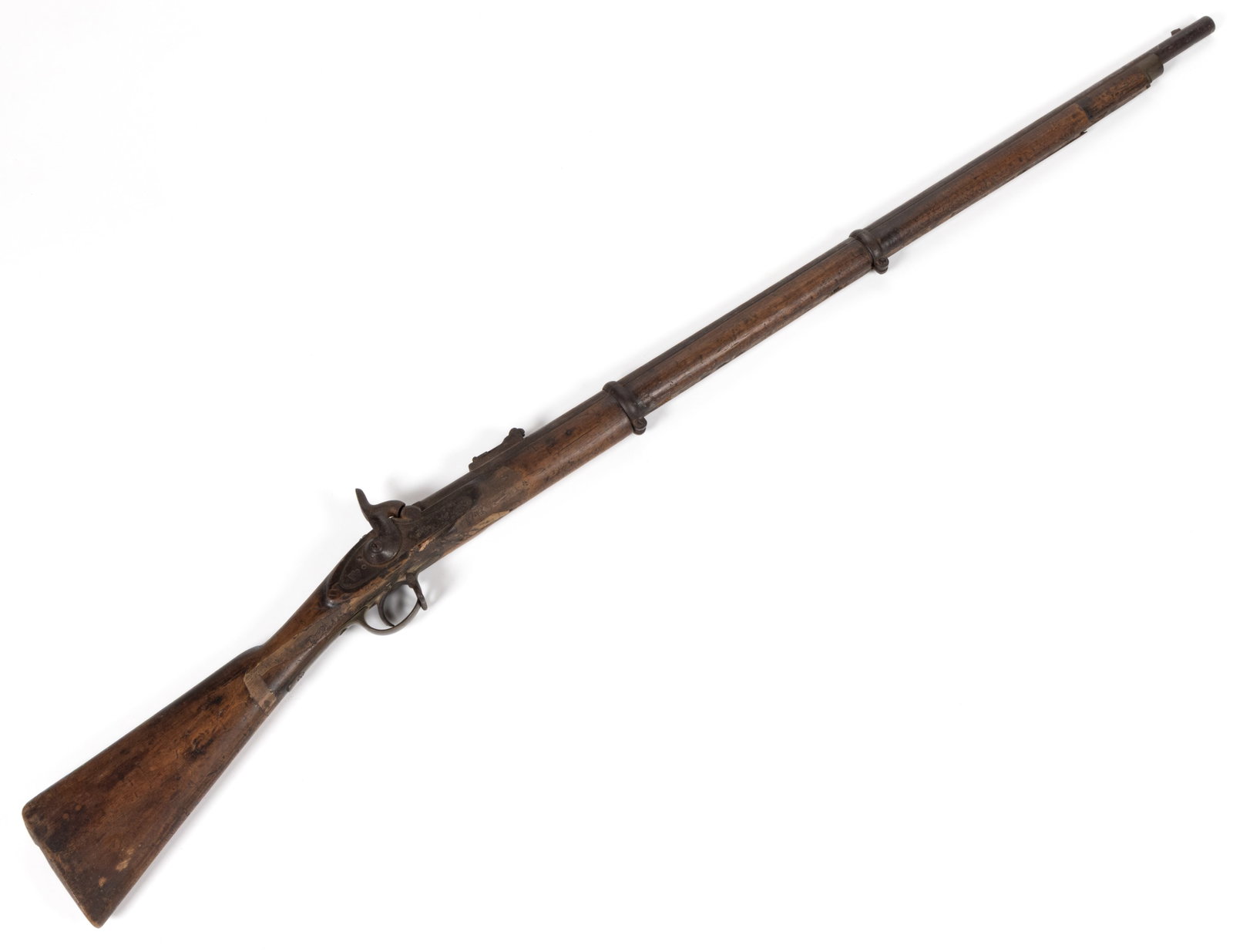 CIVIL-WAR PERIOD ENFIELD PATTERN 1853 TOWER 1861 PERCUSSION MUSKET: CIVIL-WAR PERIOD ENFIELD PATTERN 1853 TOWER 1861 PERCUSSION MUSKET, .577 caliber, barrel with proofs at rear and standard long range sight, lock with royal crown at rear and “1861/TOWER” a