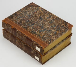 ANTIQUARIAN UNITED STATES HISTORY WITH MAPS AND ENGRAVINGS, TWO-VOLUME SET