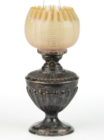ENGLISH SILVER-PLATED RIB EMBOSSED WITH NAILSEA / VENETIAN THREAD SHADE MINIATURE LAMP