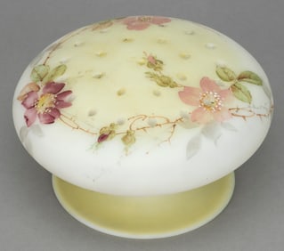 MT. WASHINGTON NO. 535 MUSHROOM ART GLASS FLOWER HOLDER