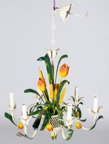 VINTAGE ITALIAN PAINTED TOLEWARE DIMINUTIVE CHANDELIER