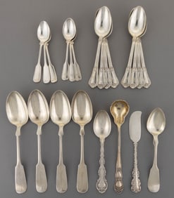 ALVIN AND OTHER STERLING SILVER SPOONS AND BUTTER SPREADER, LOT OF 22