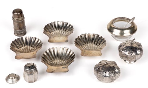 MEXICAN AND OTHER STERLING SILVER ARTICLES AND SHAKERS, LOT OF TEN