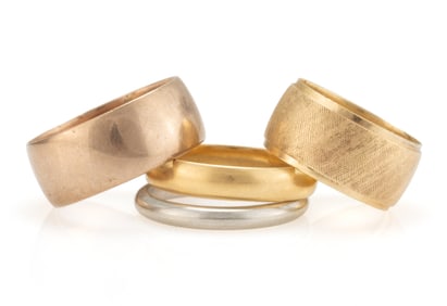 ANTIQUE / VINTAGE 14K AND 18K GOLD BAND RINGS, LOT OF FOUR