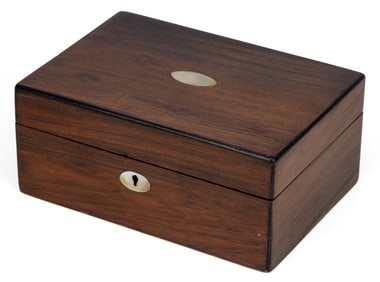 ROSEWOOD WITH MOTHER-OF-PEARL NEEDLEWORKING / SEWING WORK BOX