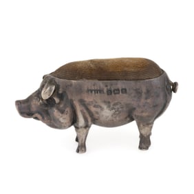 ALDIE & LOVEKIN, ENGLISH EDWARDIAN STERLING SILVER FIGURAL PIG NEEDLEWORKING / SEWING PINCUSHION