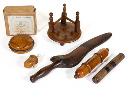 ASSORTED WOODEN NEEDLEWORKING / SEWING TOOLS, LOT OF SIX
