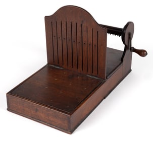 BRITISH GEORGIAN MAHOGANY TAPE LOOM