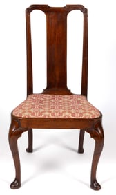 ENGLISH QUEEN ANNE WALNUT COMPASS-SEAT SIDE CHAIR