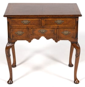 ENGLISH VENEERED MIXED-WOOD DRESSING TABLE