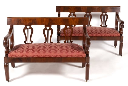 PAIR OF AMERICAN CLASSICAL-REVIVAL MAHOGANY SETTEES