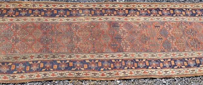 SEMI-ANTIQUE PERSIAN RUNNER RUG