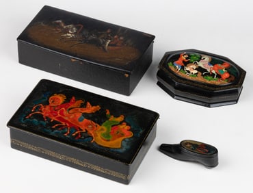 ASSORTED ANTIQUE AND VINTAGE RUSSIAN / U.S.S.R. AND OTHER LACQUERED MINIATURE BOXES, LOT OF FOUR