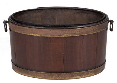 ENGLISH GEORGE III MAHOGANY AND BRASS WINE COOLER / PLANTER