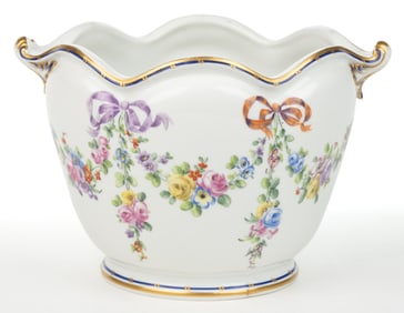 CONTINENTAL SEVRES-STYLE PORCELAIN HAND-PAINTED FLORAL MOTIF JARDINIERE