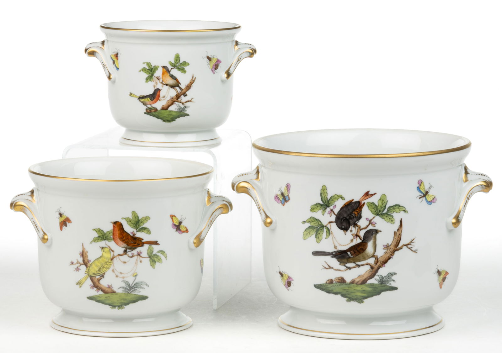 HUNGARIAN HEREND "ROTHSCHILD BIRD" PORCELAIN GRADUATED CACHEPOTS, SET OF THREE (1 of 3)