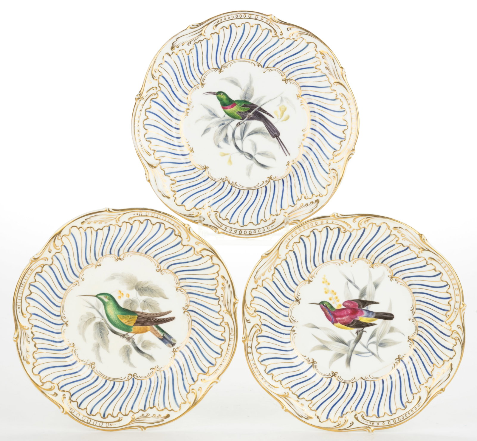 BRITISH HAND-PAINTED HUMMINGBIRD MOTIF CERAMIC CABINET PLATES, SET OF THREE (1 of 2)