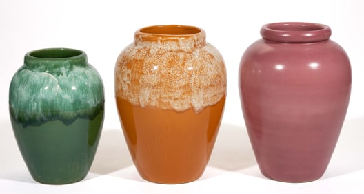 ROBINSON RANSBOTTOM POTTERY LARGE VASES, LOT OF THREE