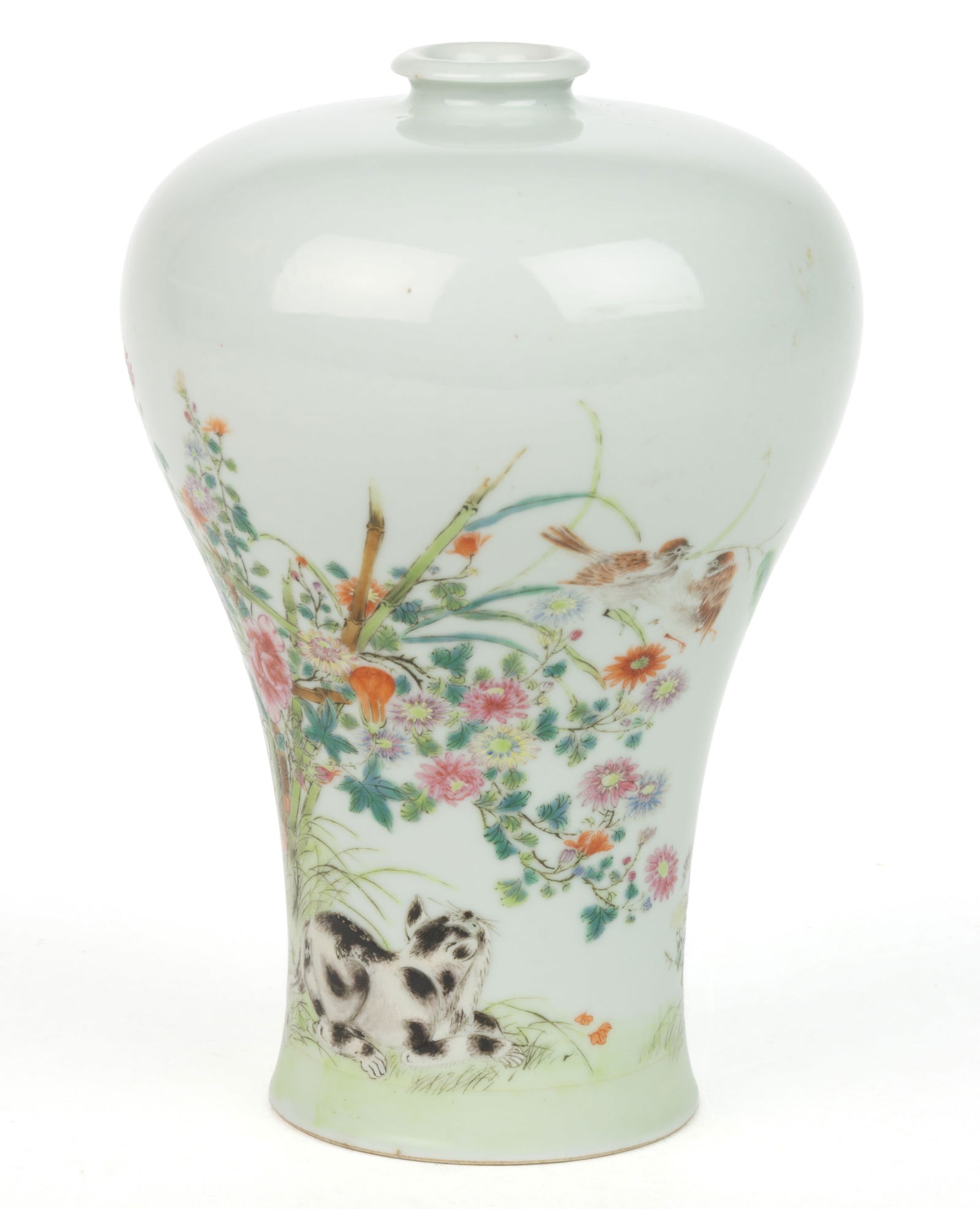 CHINESE EXPORT PORCELAIN FAMILLE ROSE CAT MOTIF VASE (1 of 6)