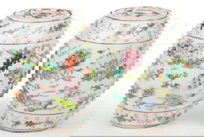 CHINESE EXPORT PORCELAIN FAMILLE ROSE JAR PAIR