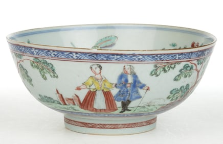 CHINESE EXPORT PORCELAIN HAND-PAINTED BOWL