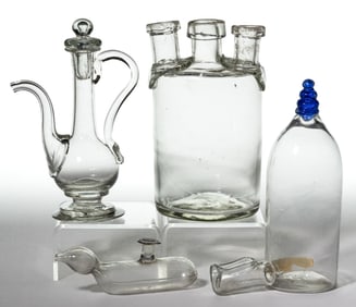 ASSORTED FREE-BLOWN ARTICLES, LOT OF FOUR