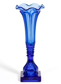 PRESSED LOOP / LEAF DIMINUTIVE VASE