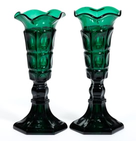 PRESSED THREE-PRINTIE BLOCK PAIR OF VASES