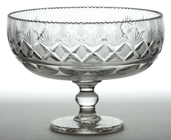 CUT STRAWBERRY DIAMONDS AND FANS OPEN COMPOTE