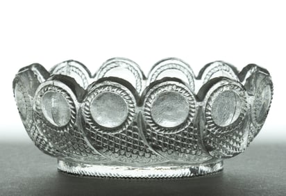 PO-1 VARIANT PEACOCK EYE OVAL PRESSED OPEN SALT