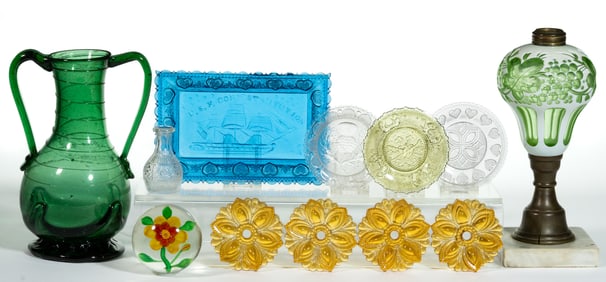 ASSORTED REPRODUCTION GLASS ARTICLES, LOT OF 12